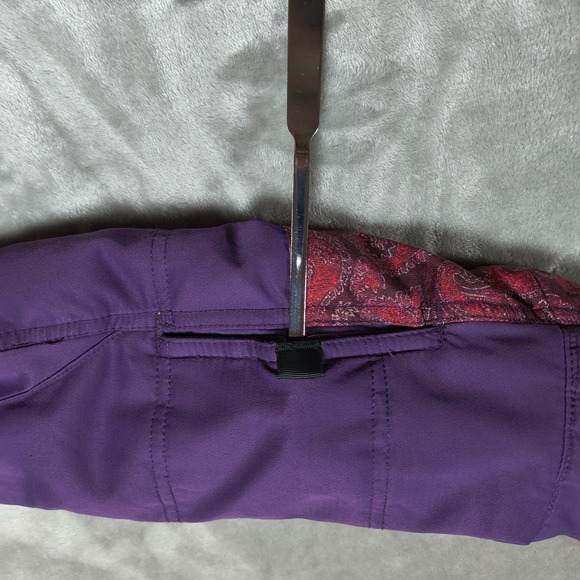 686 Snowboard Jacket Women Medium infiDRY Breathable Waterproof Paisley Fur - Picture 8 of 16